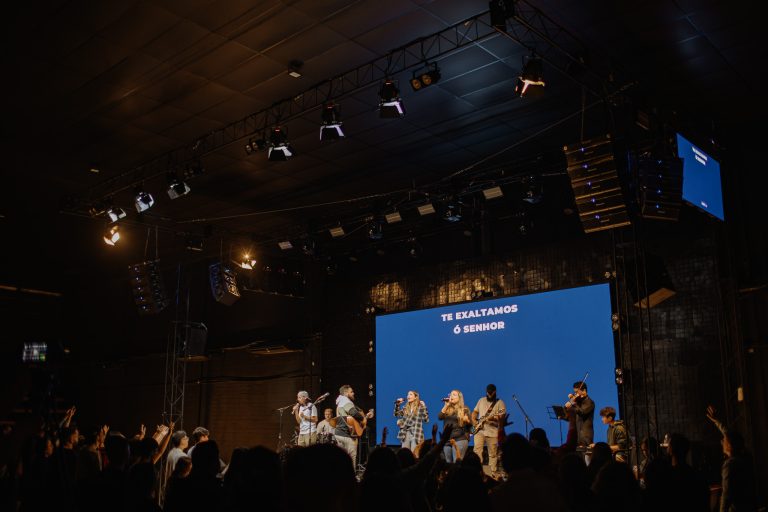Festival Overflow celebra arte, propósito e avivamento em parque de Porto Alegre festival-overflow-celebra-arte,-proposito-e-avivamento-em-parque-de-porto-alegre